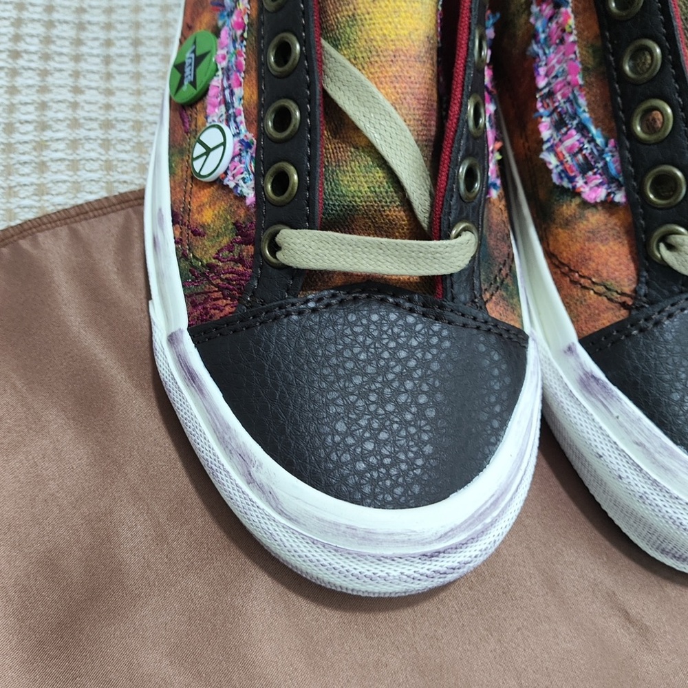 Vans Multicolor Tie-Dye Low Top Sneakers with Black Accents - Picture 3 of 10